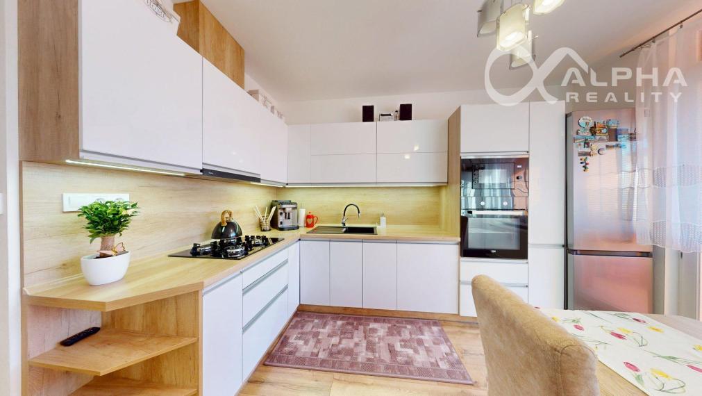 EXKLUZÍVNE 4i byt s loggiou, sídl. Východ, Spišská Nová Ves