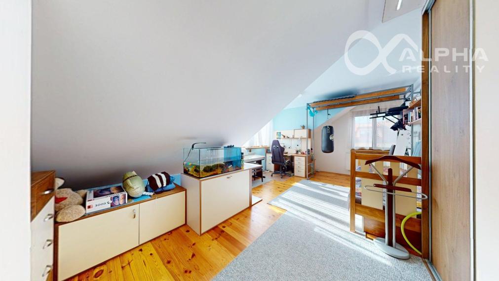 EXKLUZÍVNE 3i podkrovný byt s terasou, centrum, Spišská Nová Ves