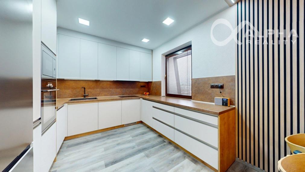 EXKLUZÍVNE 3i mezonet s loggiou, centrum, Spišská Nová Ves