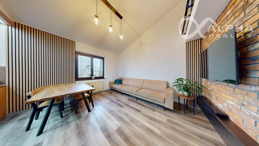 EXKLUZÍVNE 3i mezonet s loggiou, centrum, Spišská Nová Ves