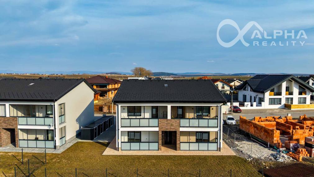 EXKLUZÍVNE 2i apartmán s terasou, parkovaním, Veľký Slavkov, okr. Poprad