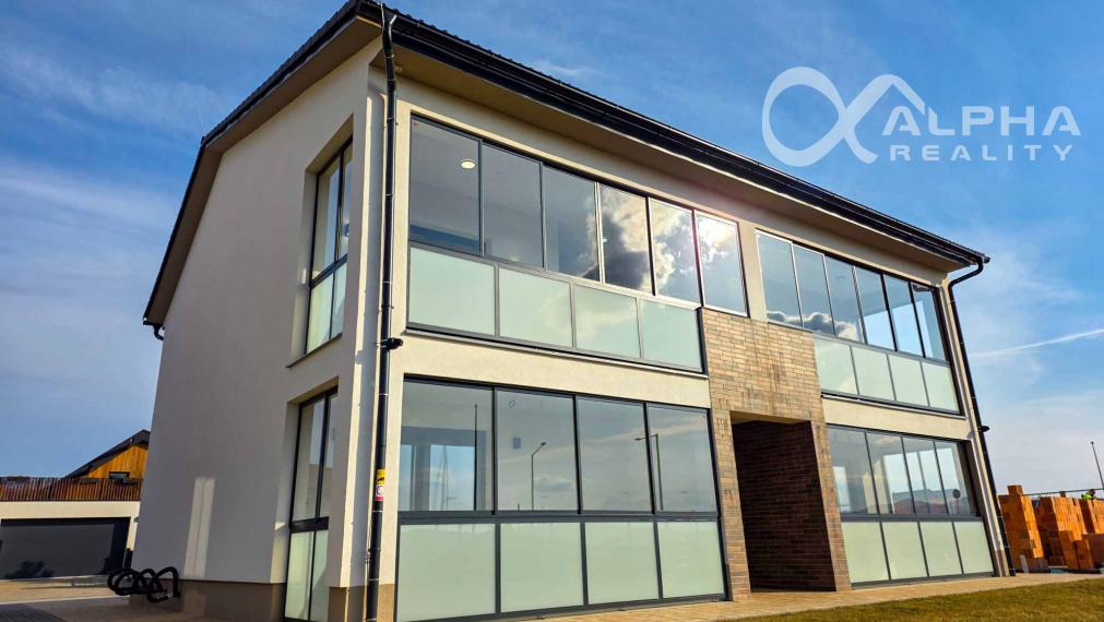 EXKLUZÍVNE 2i apartmán s terasou, parkovaním, Veľký Slavkov, okr. Poprad