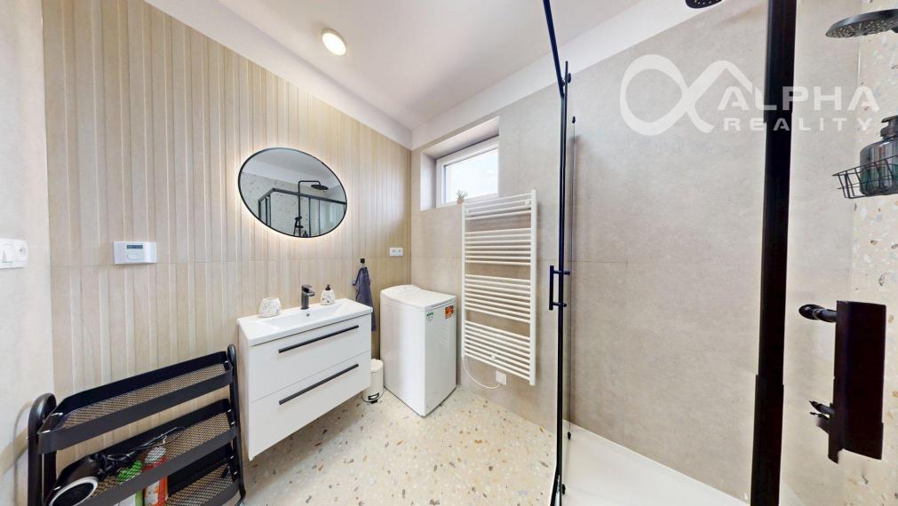 EXKLUZÍVNE 2i apartmán s terasou, parkovaním, Veľký Slavkov, okr. Poprad