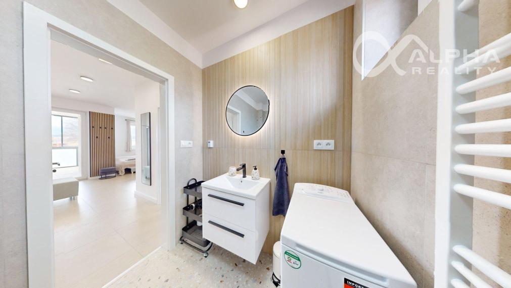 EXKLUZÍVNE 2i apartmán s terasou, parkovaním, Veľký Slavkov, okr. Poprad