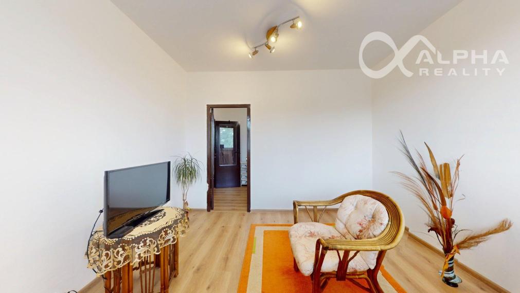 EXKLUZÍVNE 1 izbový byt s loggiou, sídl. Mier, Sp. Nová Ves