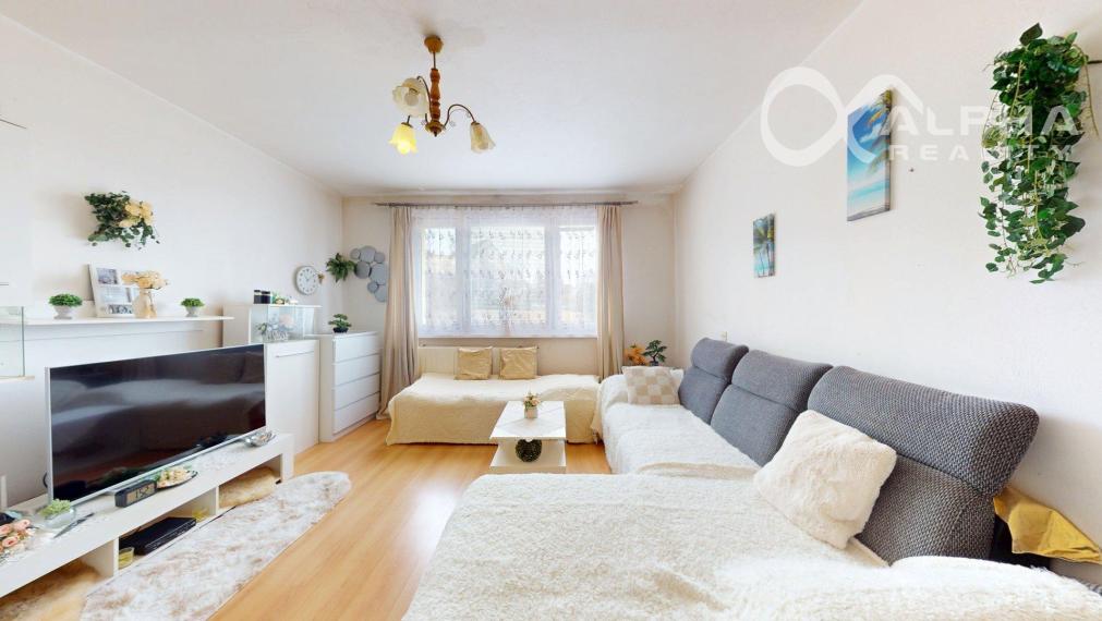 EXKLUZÍVNE 3i byt s loggiou, sídl. Západ, Levoča