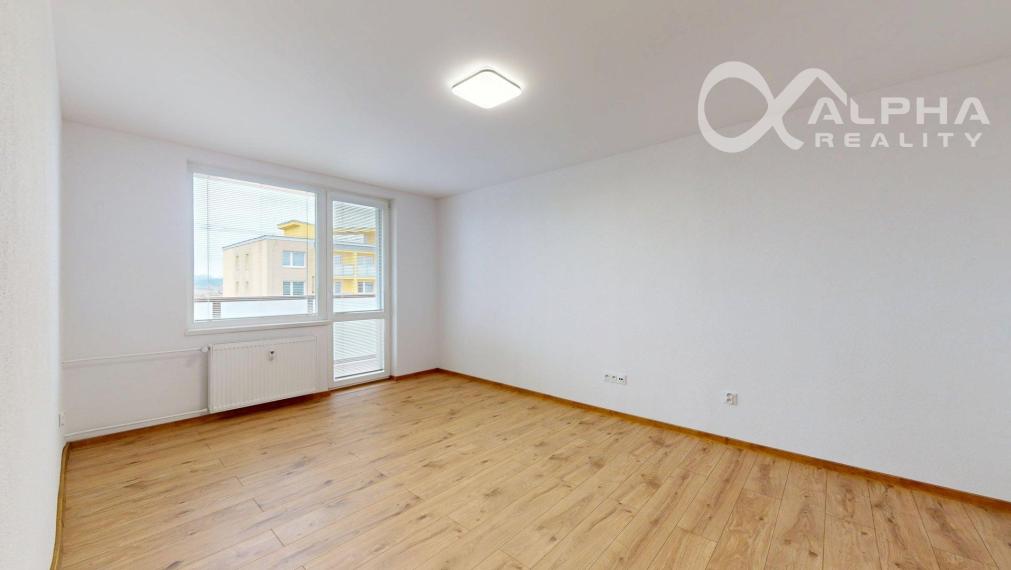 Prenájom 1 izbový byt s loggiou, centrum, Spišská Nová Ves