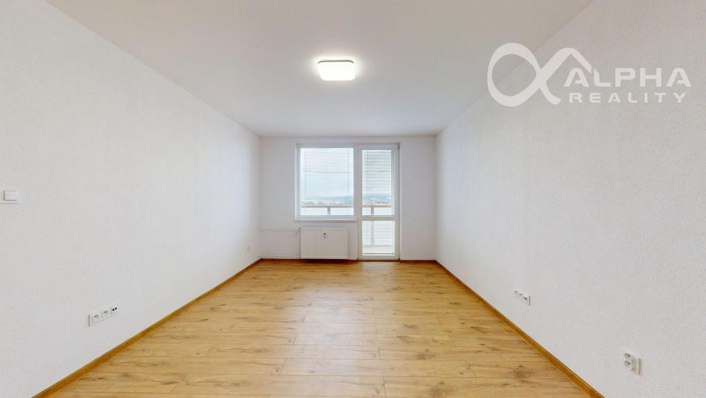 Prenájom 1 izbový byt s loggiou, centrum, Spišská Nová Ves