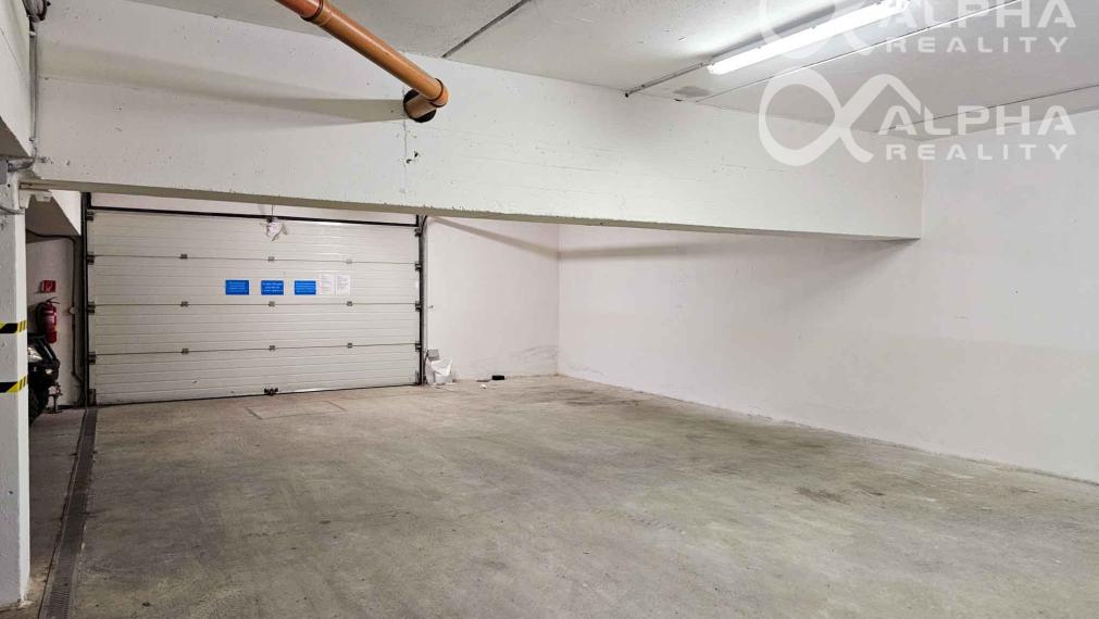 PRENÁJOM 2i apartmán s terasou, parkovaním, Veľká Lomnica