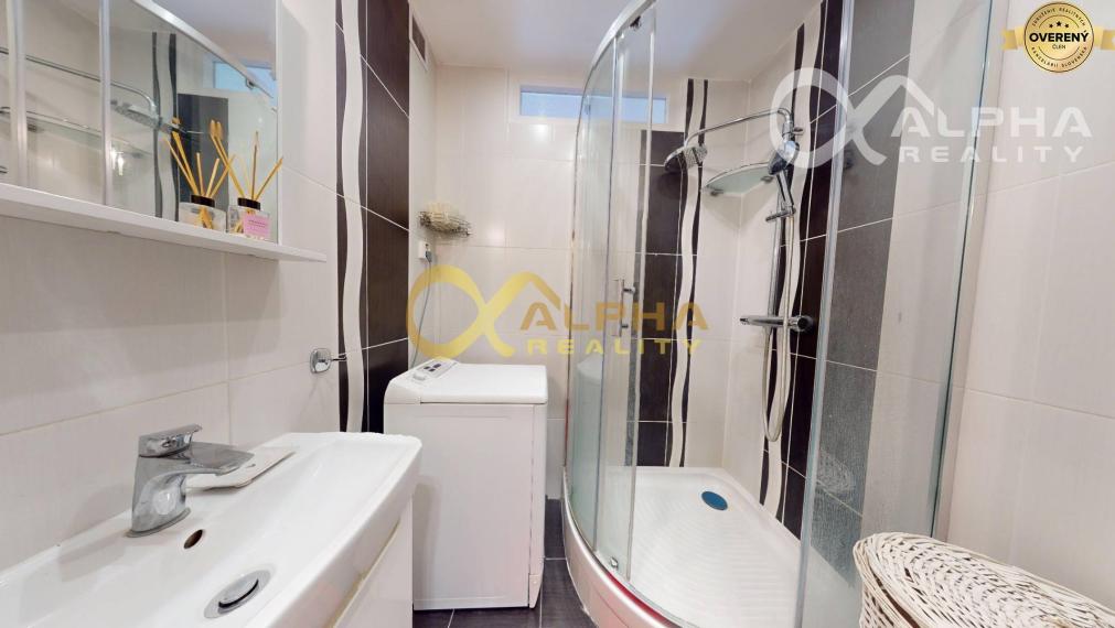 Prenájom: 2 izbový byt s balkónom, centrum, Spišská Nová Ves