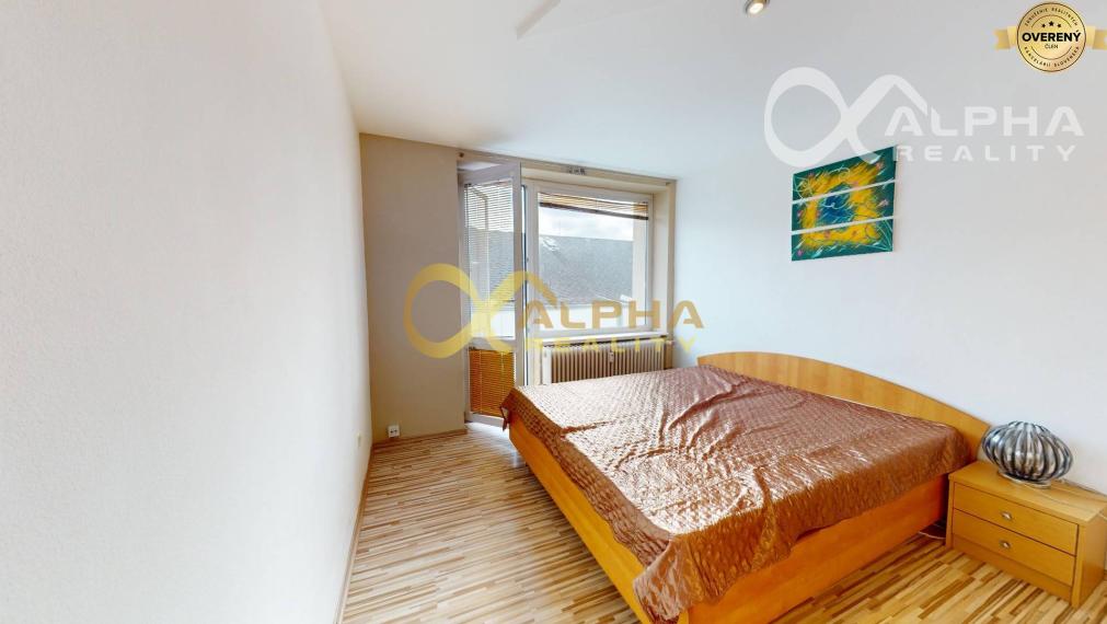 Prenájom: 2 izbový byt s balkónom, centrum, Spišská Nová Ves