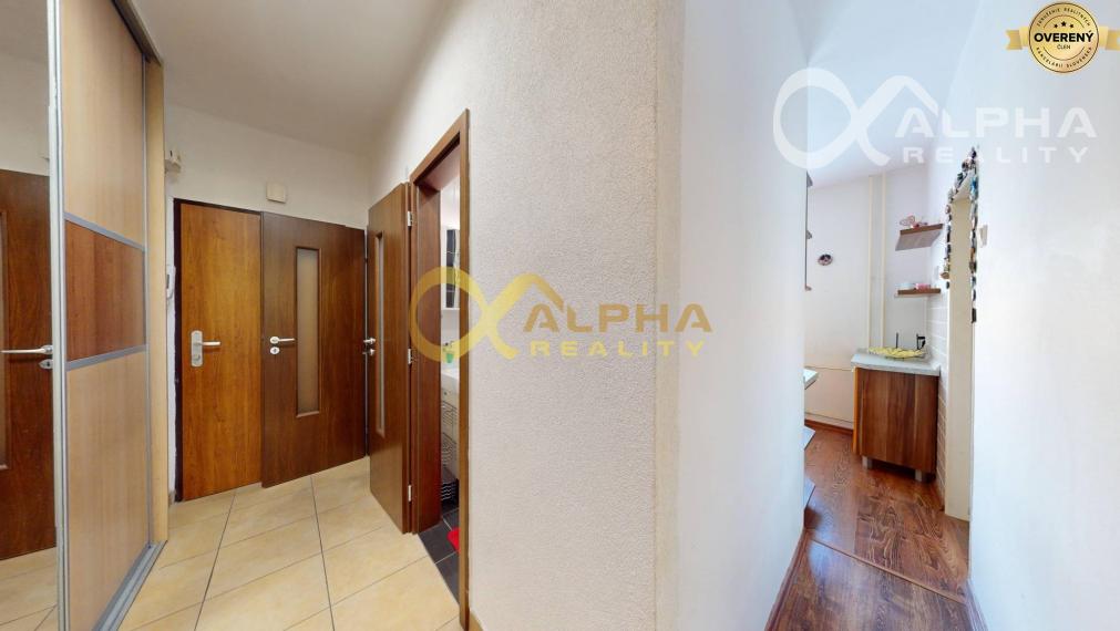 Prenájom: 2 izbový byt s balkónom, centrum, Spišská Nová Ves