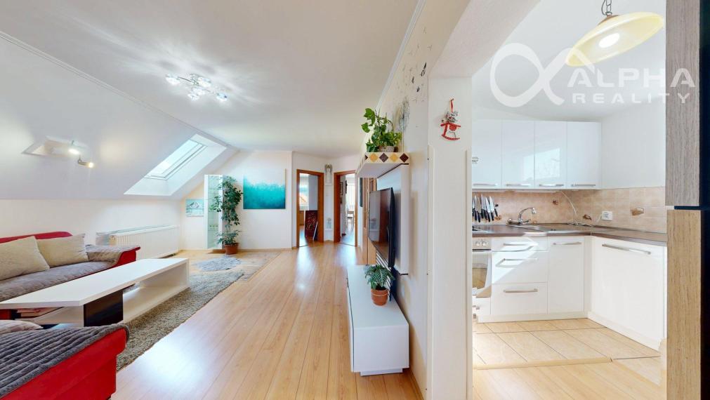 EXKLUZÍVNE dvojgeneračný rodinný dom, mesto Spišské Vlachy