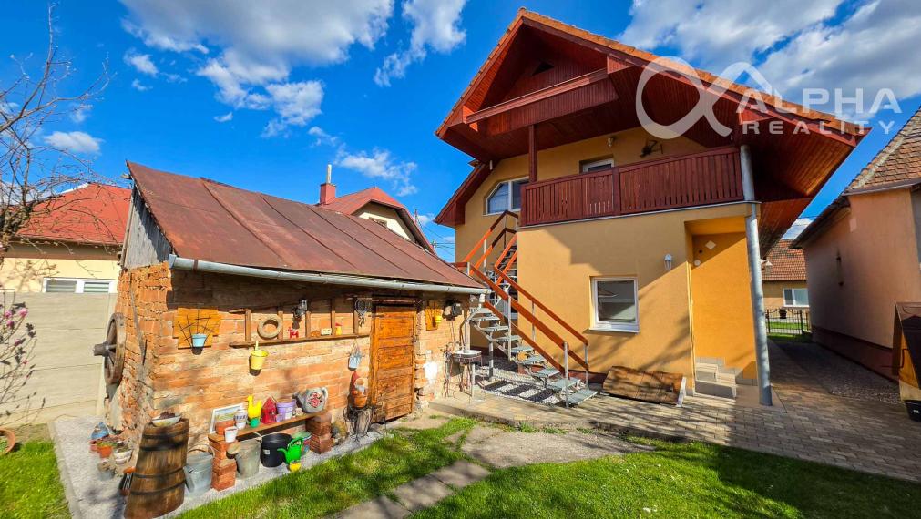 EXKLUZÍVNE dvojgeneračný rodinný dom, mesto Spišské Vlachy