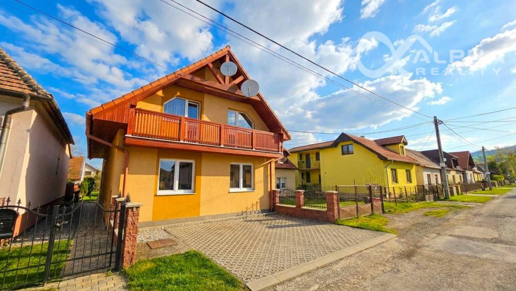 EXKLUZÍVNE dvojgeneračný rodinný dom, mesto Spišské Vlachy