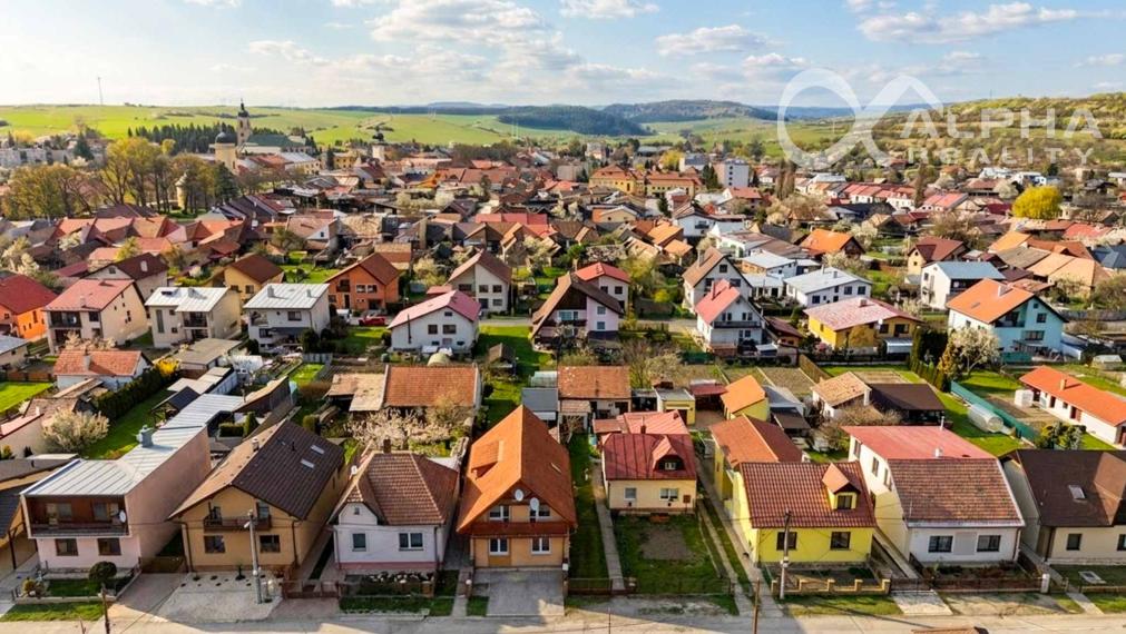 EXKLUZÍVNE dvojgeneračný rodinný dom, mesto Spišské Vlachy