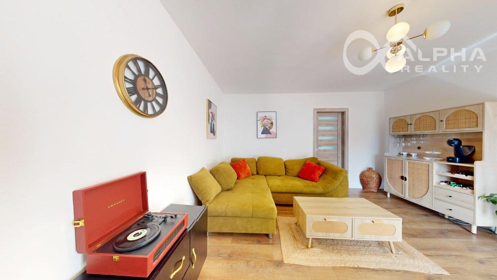 EXKLUZÍVNE 2 izbový byt, 2 balkóny, centrum, Spišská Nová Ves