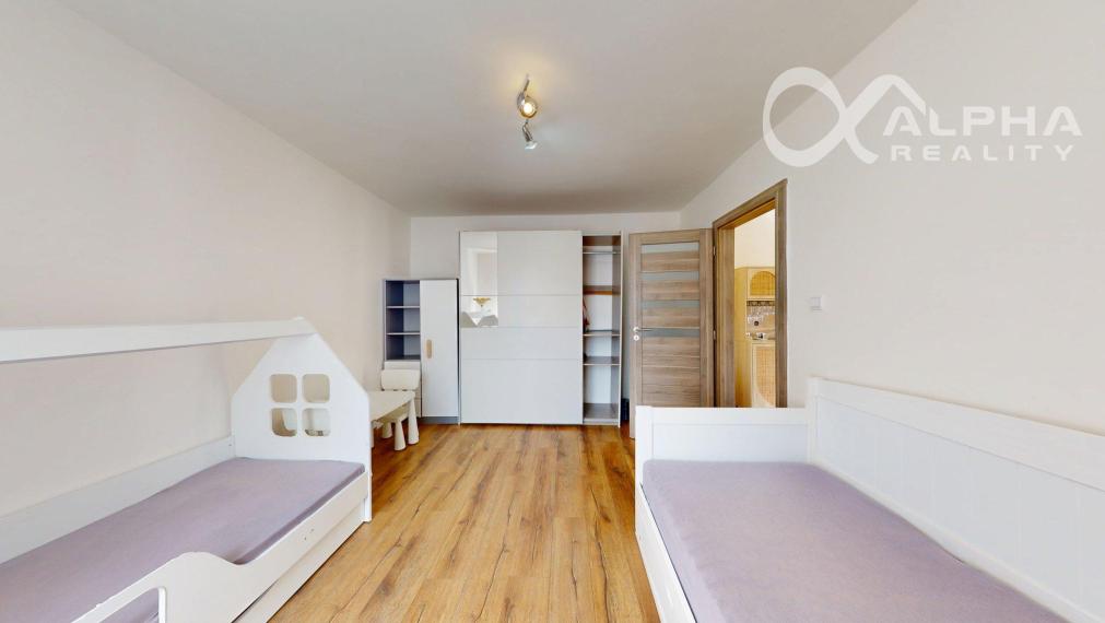 EXKLUZÍVNE 2 izbový byt, 2 balkóny, centrum, Spišská Nová Ves