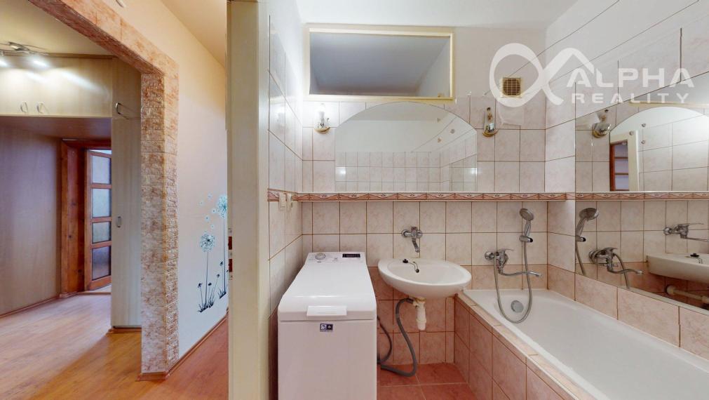 EXKLUZÍVNE 3i byt s loggiou, sídlisko Západ, Spišská Nová Ves