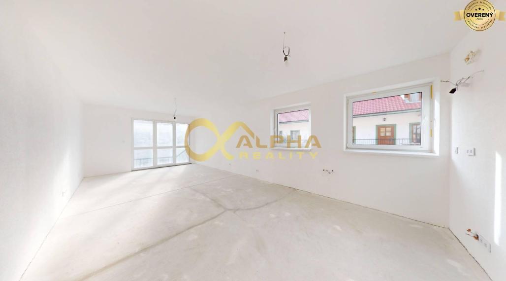 Exkluzívne 2i apartmán, balkón, 86m2, centrum, Sp. Nová Ves