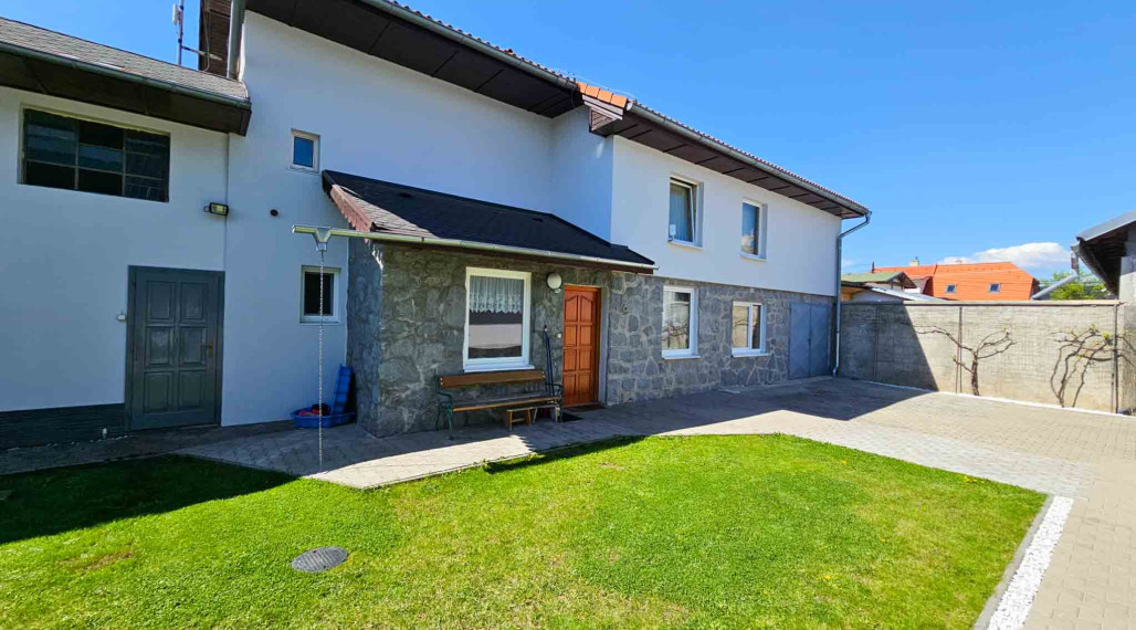 EXKLUZÍVNE Rodinný dom, širšie centrum, Spišská Nová Ves