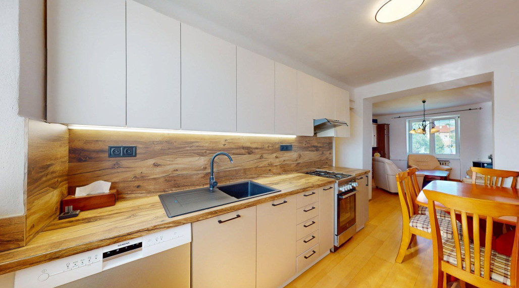 Prenájom 2 izbový byt, centrum, Spišská Nová Ves