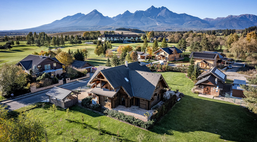 Zrubový rodinný dom, Veľká Lomnica