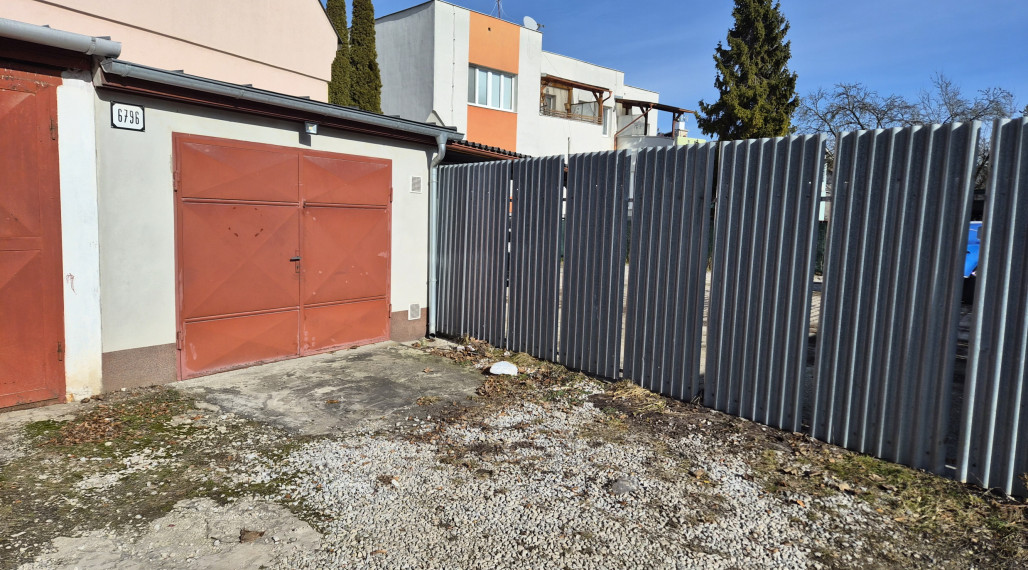 Prenájom garáž, centrum, Spišská Nová Ves