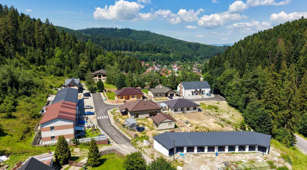 EXKLUZÍVNE Stavebný pozemok, 916m2, Novoveská Huta