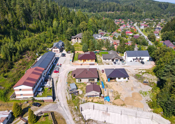 EXKLUZÍVNE Stavebný pozemok, 916m2, Novoveská Huta