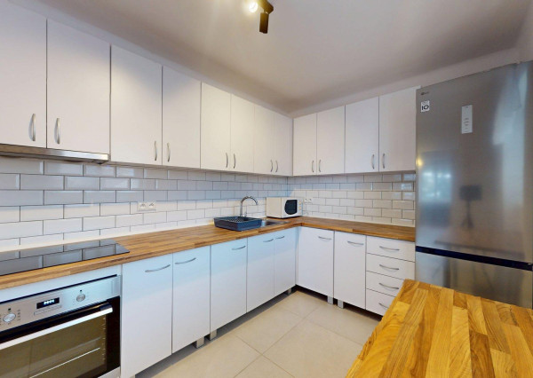 Prenájom 2 izbový byt s balkónom, centrum, Spišská Nová Ves