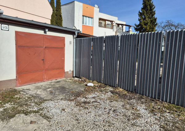 Prenájom garáž, centrum, Spišská Nová Ves