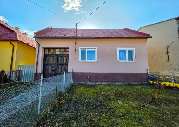 EXKLUZÍVNE 3 izbový rodinný dom, Spišské Vlachy