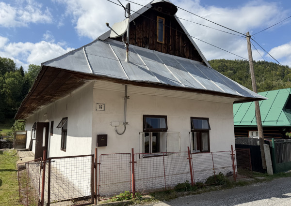EXKLUZÍVNE Chalupa s pozemkom 828m2, Henclová, okr. Gelnica