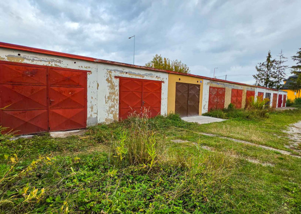 EXKLUZÍVNE Garáž, Chrapčiakova ul., Spišská Nová Ves