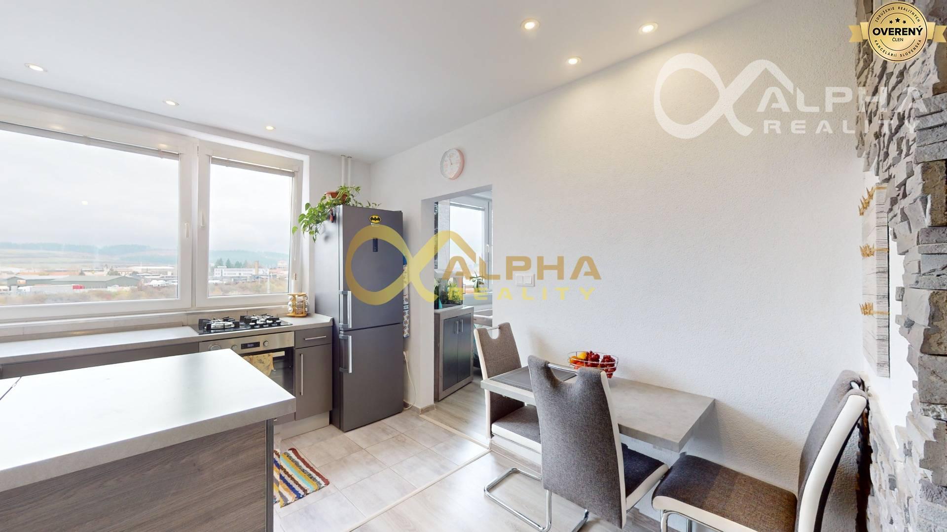 EXKLUZÍVNE 3 izbový byt s loggiou, sídlisko Mier, Spišská Nová Ves