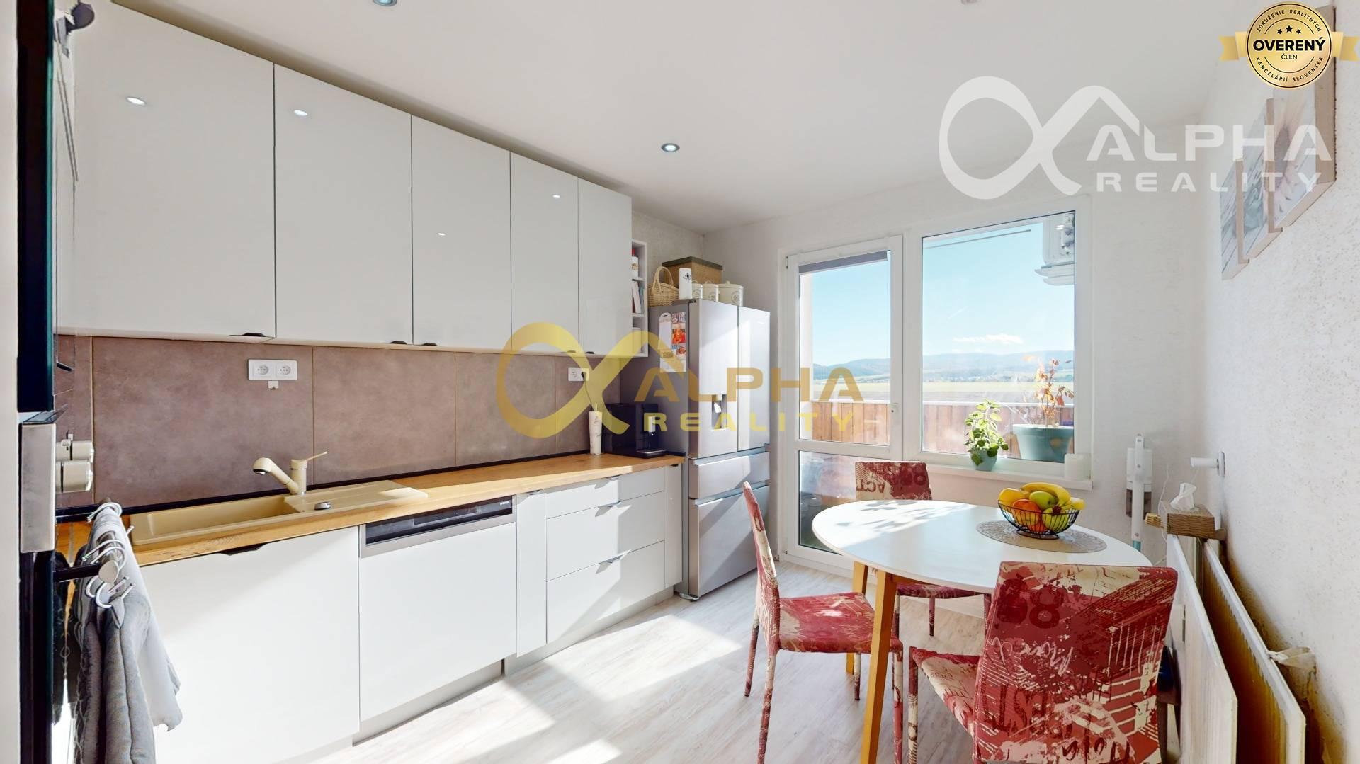 EXKLUZÍVNE 3 izbový byt s loggiou, sídlisko Západ, Spišská Nová Ves