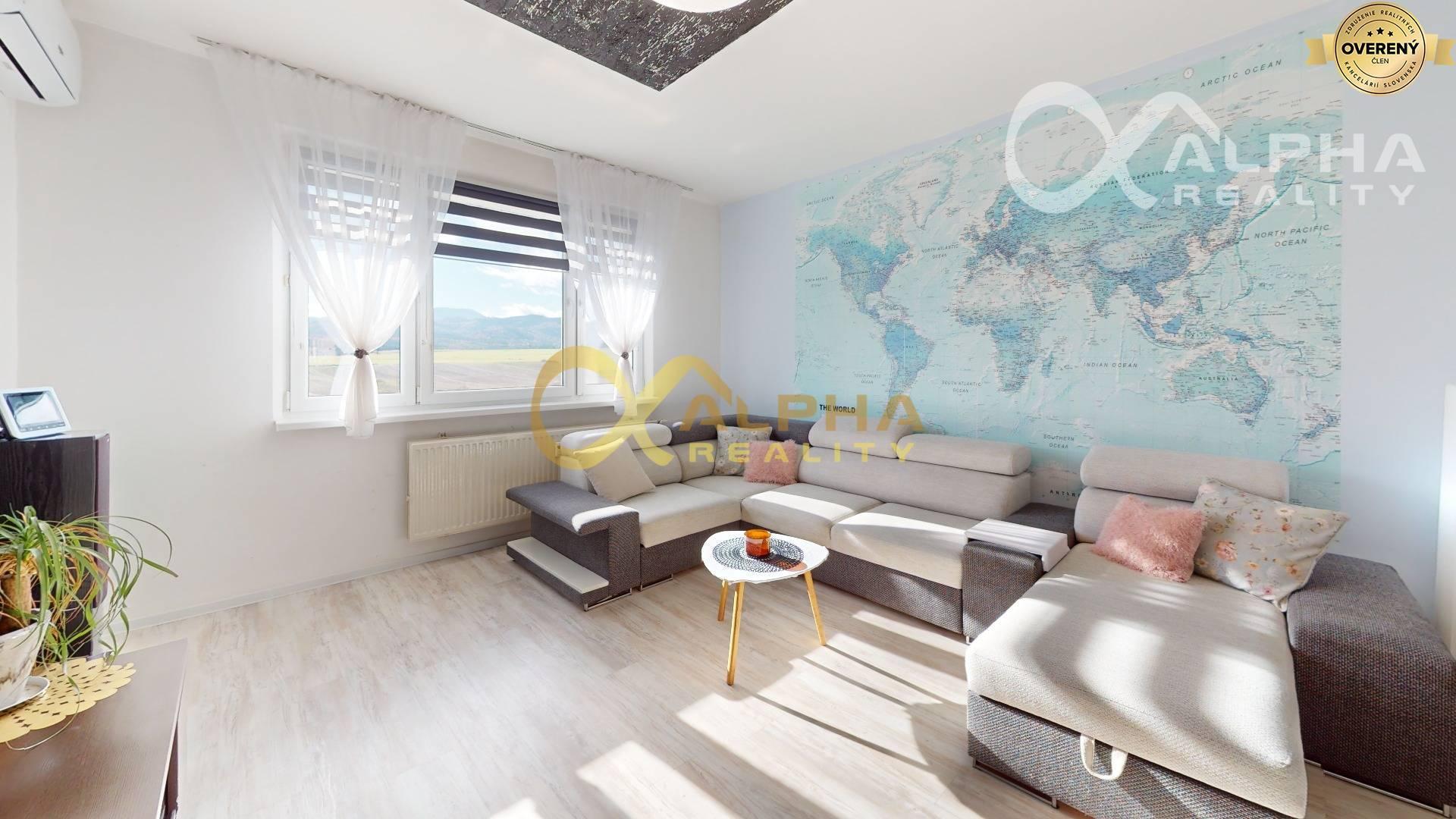 EXKLUZÍVNE 3 izbový byt s loggiou, sídlisko Západ, Spišská Nová Ves