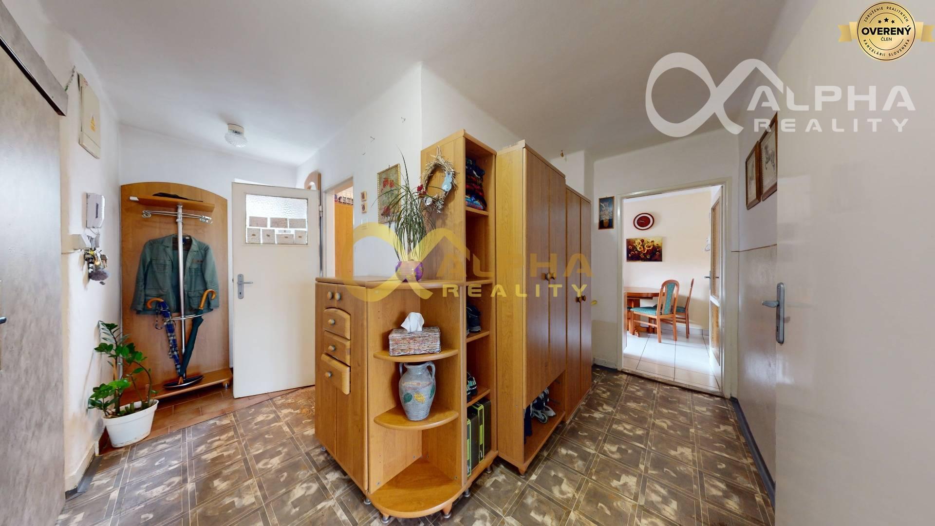 EXKLUZÍVNE 4 izbový mezonetový byt, centrum, Spišská Nová Ves