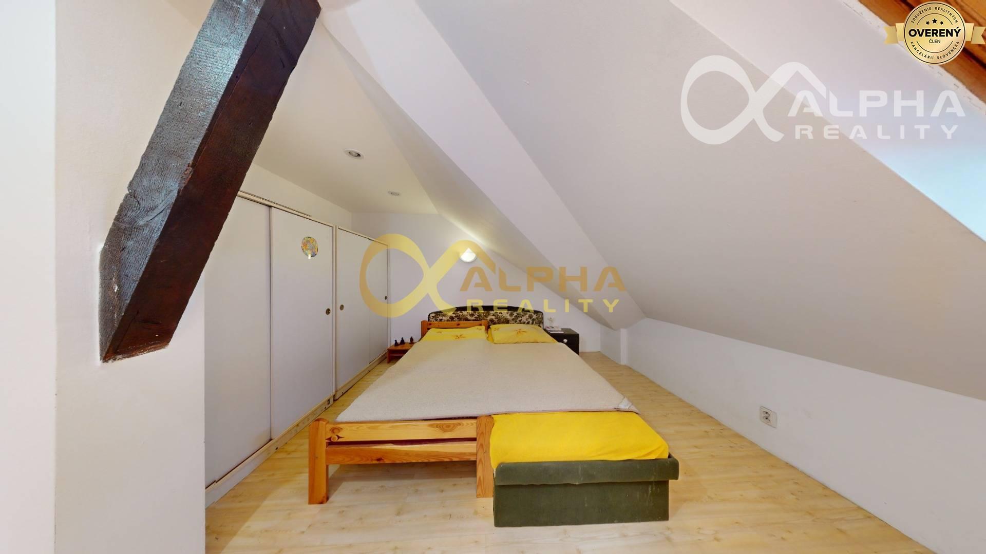 EXKLUZÍVNE 4 izbový mezonetový byt, centrum, Spišská Nová Ves