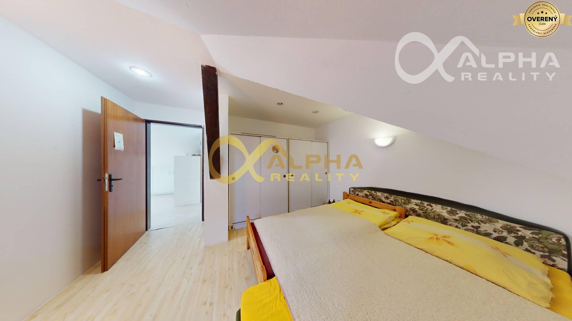 EXKLUZÍVNE 4 izbový mezonetový byt, centrum, Spišská Nová Ves