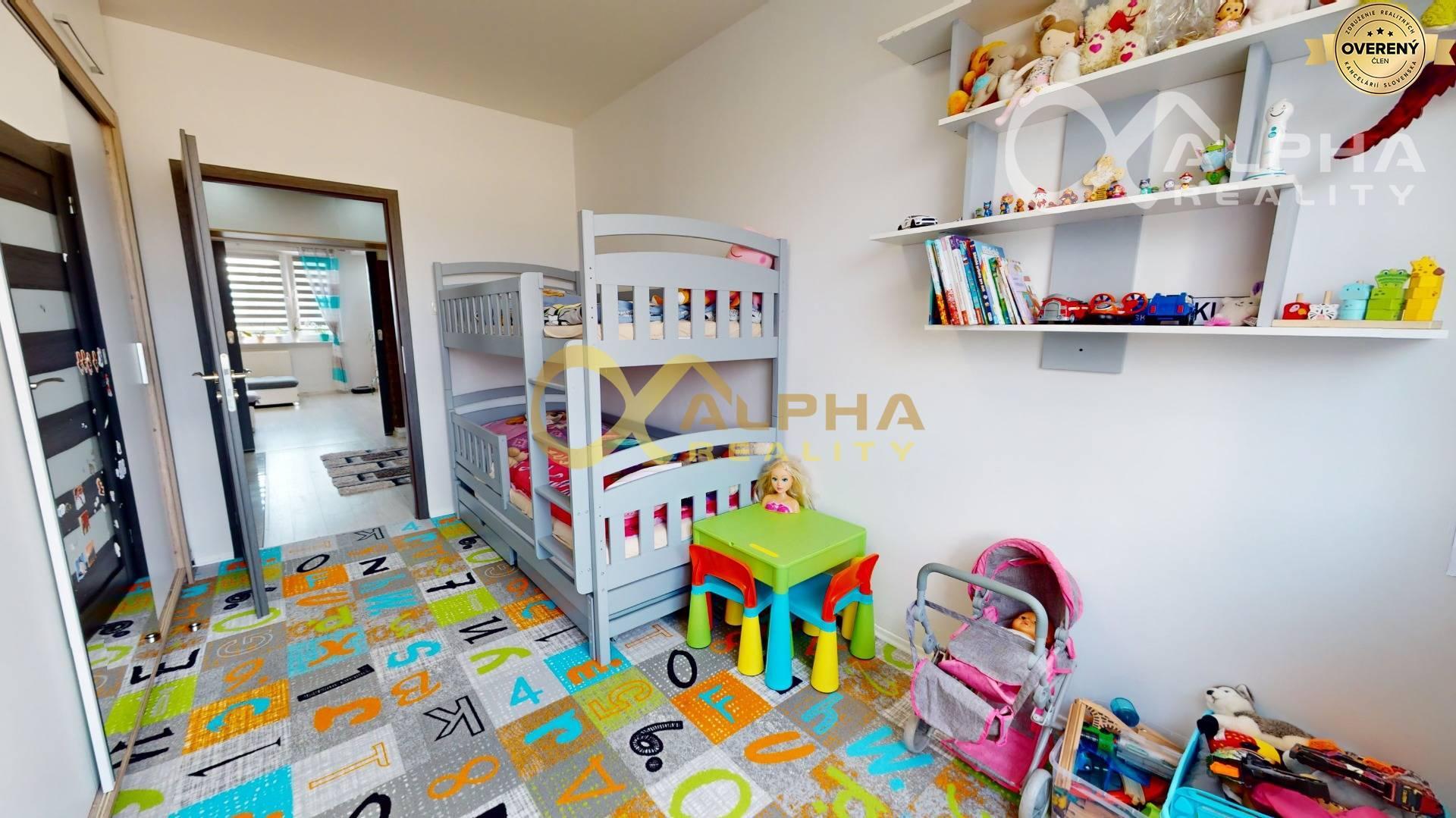 Nová cena EXKLUZÍVNE 3 izbový byt s loggiou, Západ, Spišská Nová Ves