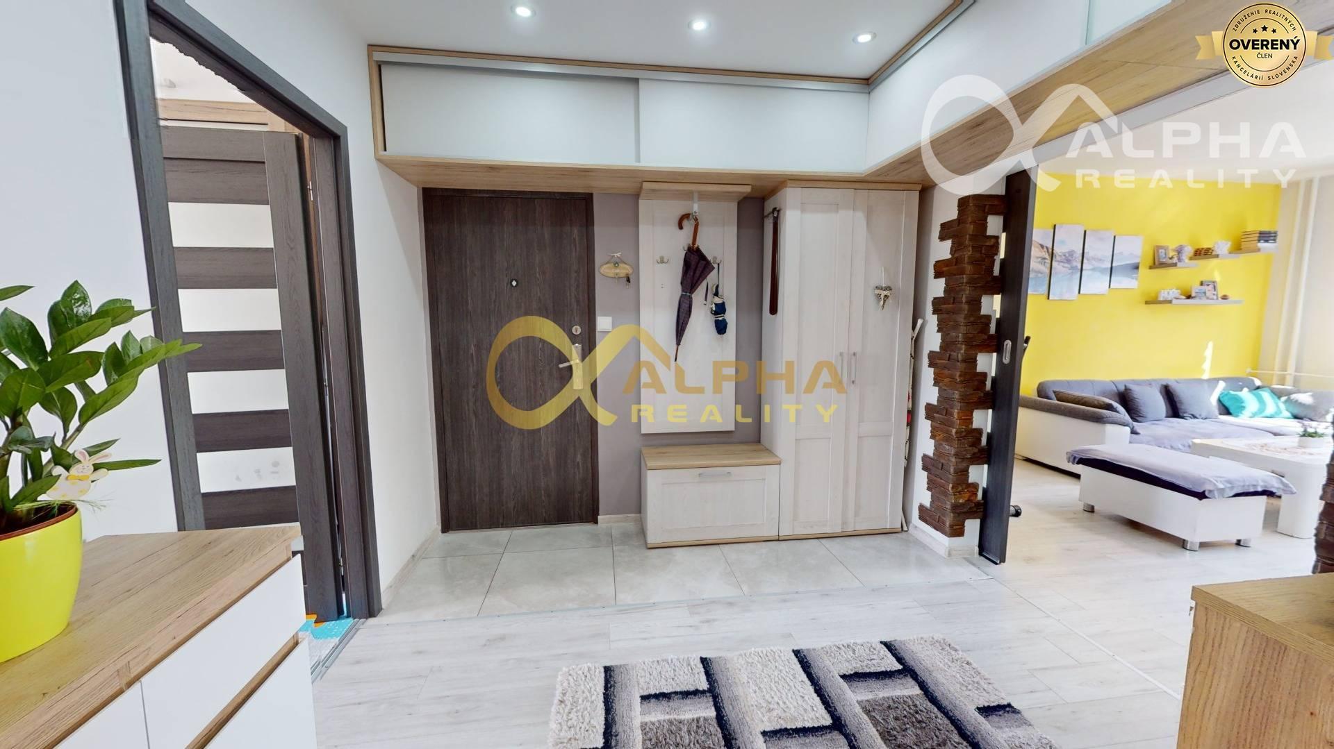 Nová cena EXKLUZÍVNE 3 izbový byt s loggiou, Západ, Spišská Nová Ves