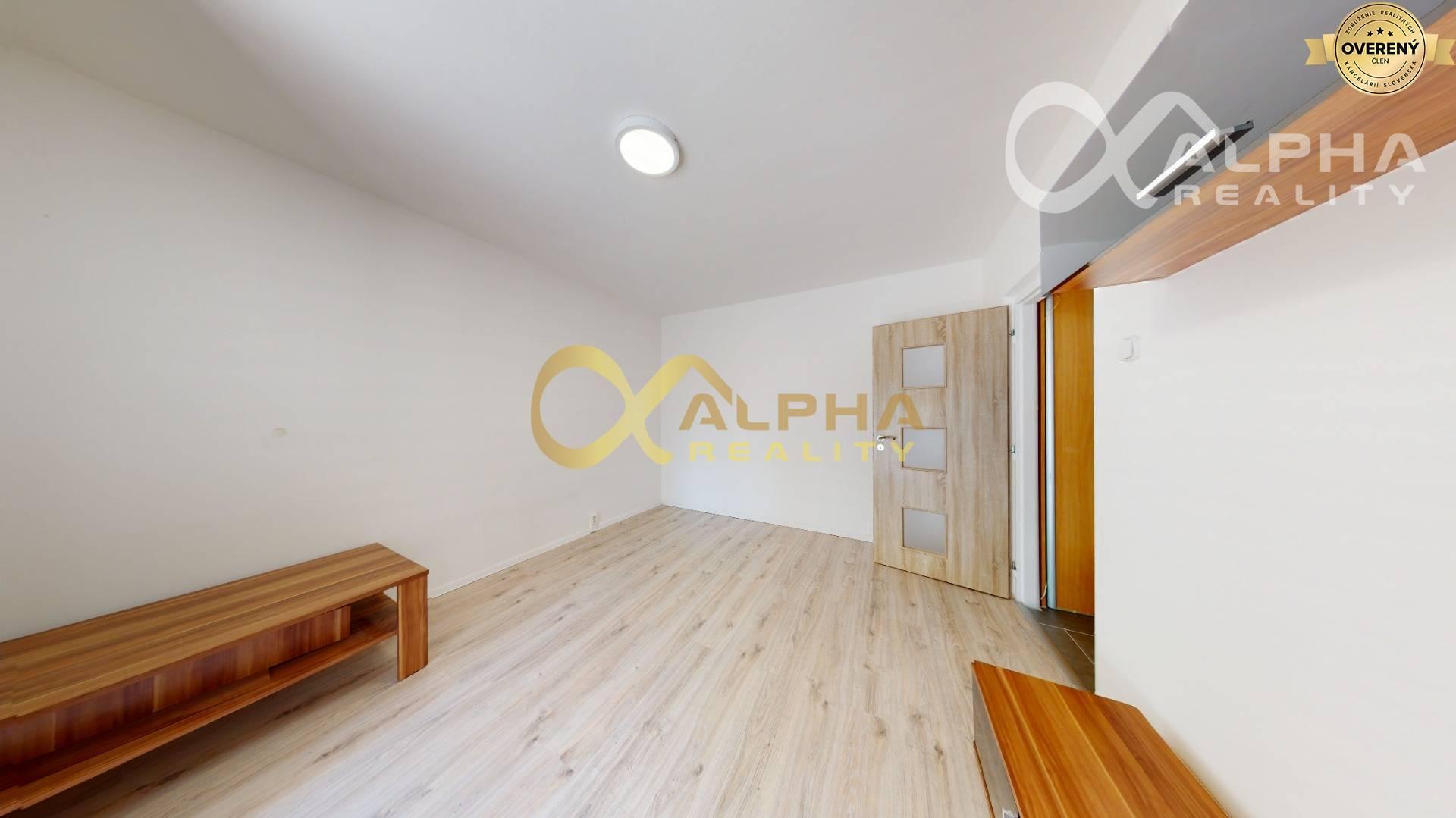 EXKLUZÍVNE 1 izbový byt s loggiou, sídlisko Tarča, Spišská Nová Ves