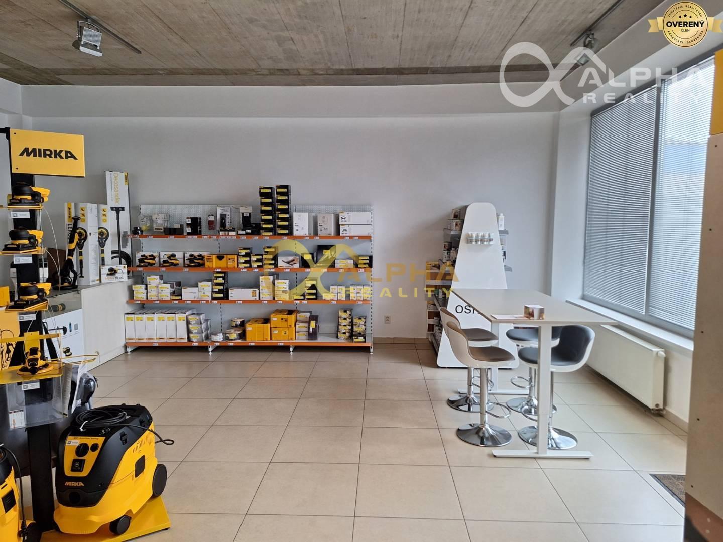 Prenájom obchodné priestory, 101 m2, Spišská Nová Ves