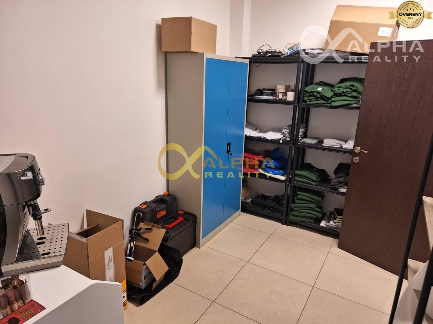 Prenájom obchodné priestory, 101 m2, Spišská Nová Ves