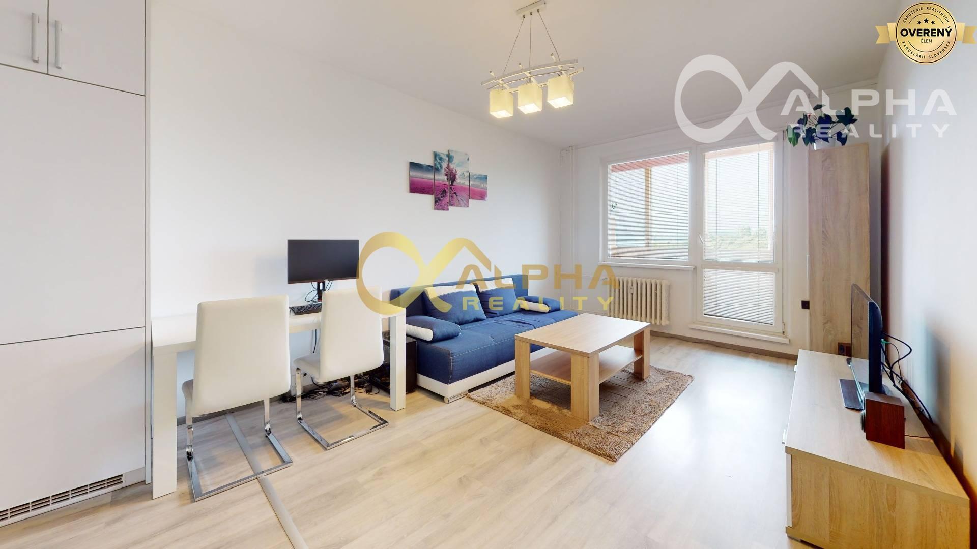 EXKLUZÍVNE 2 izbový byt s 2 loggiami, Spišská Nová Ves