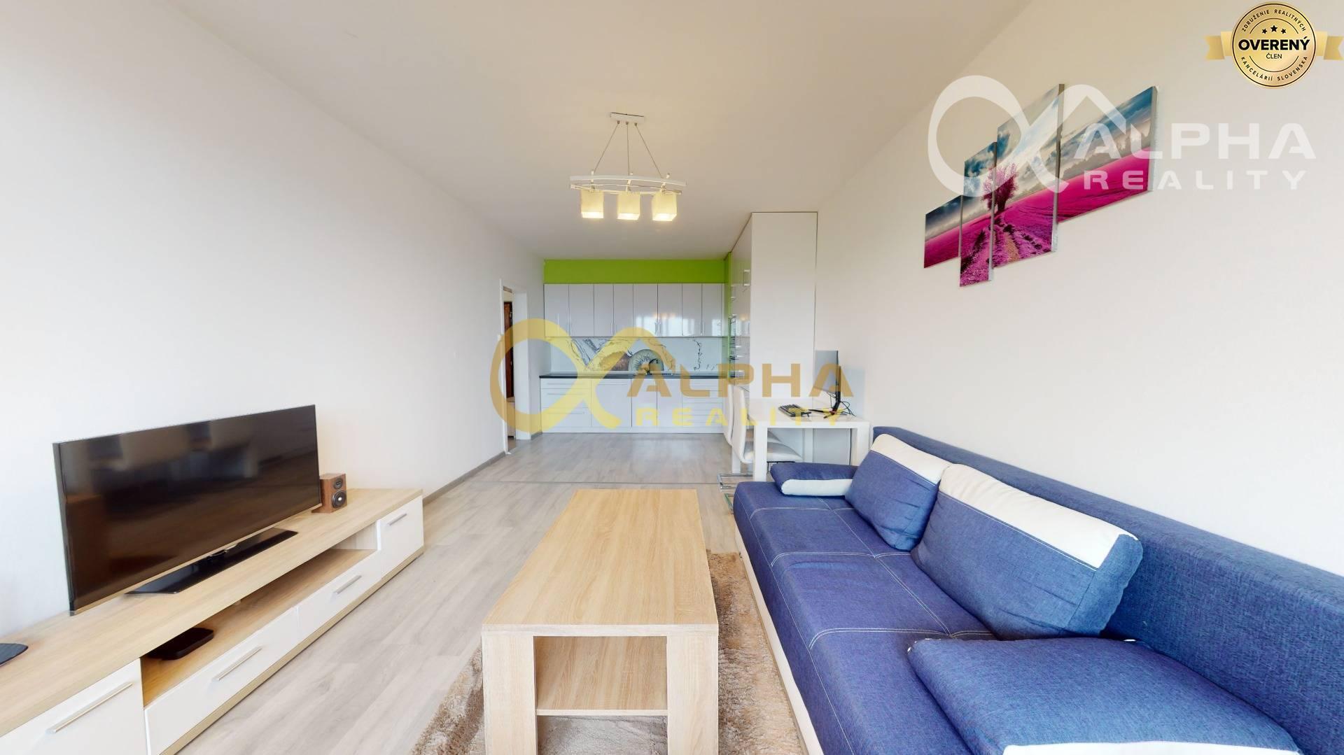 EXKLUZÍVNE 2 izbový byt s 2 loggiami, Spišská Nová Ves