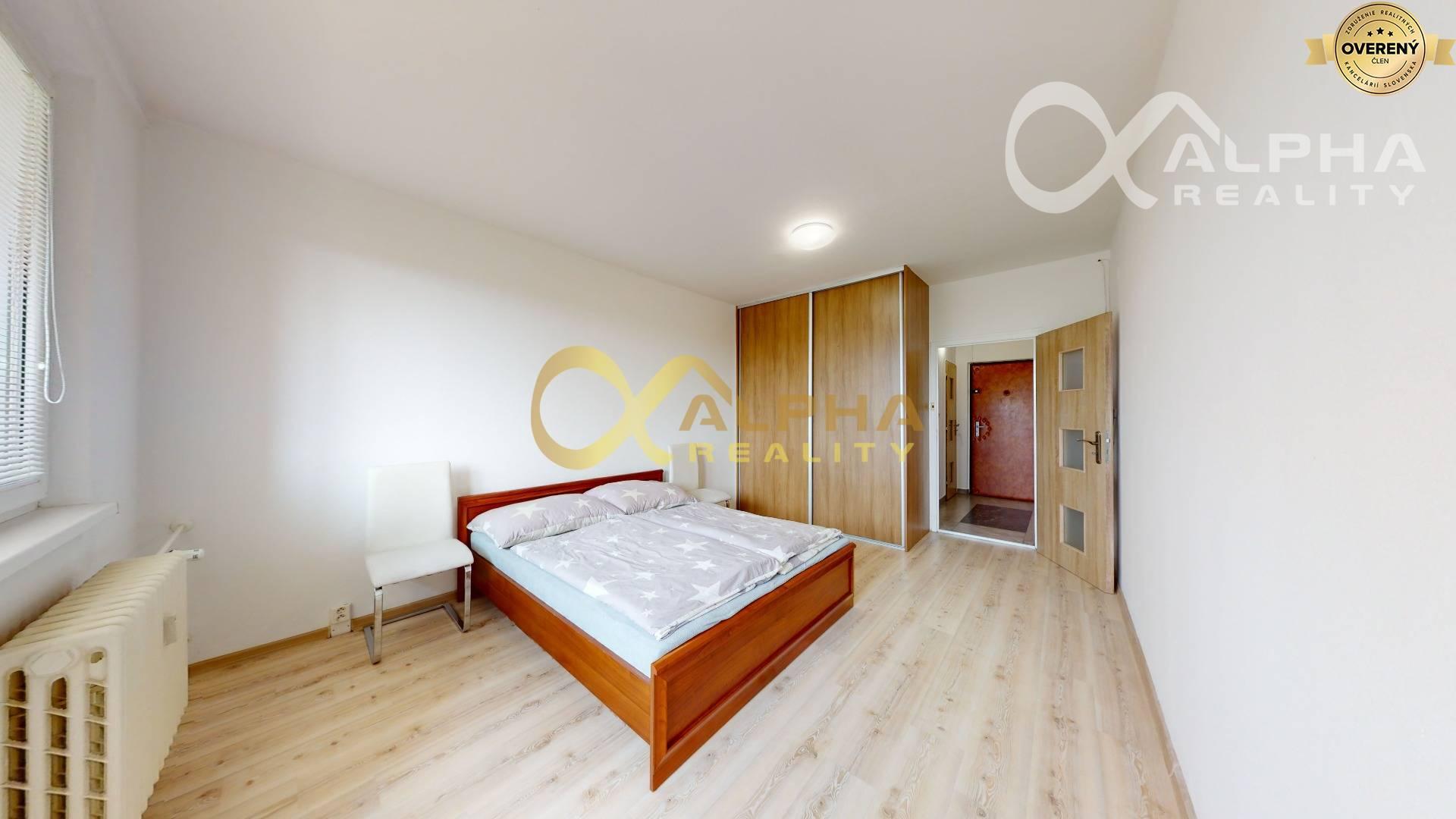 EXKLUZÍVNE 2 izbový byt s 2 loggiami, Spišská Nová Ves