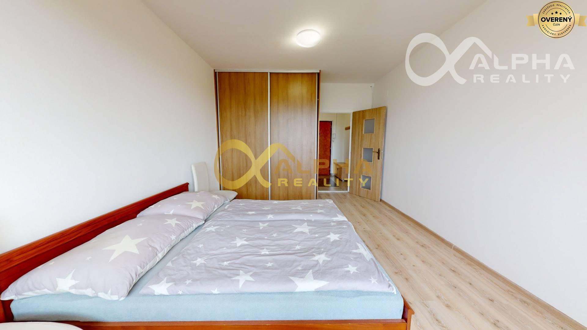 EXKLUZÍVNE 2 izbový byt s 2 loggiami, Spišská Nová Ves